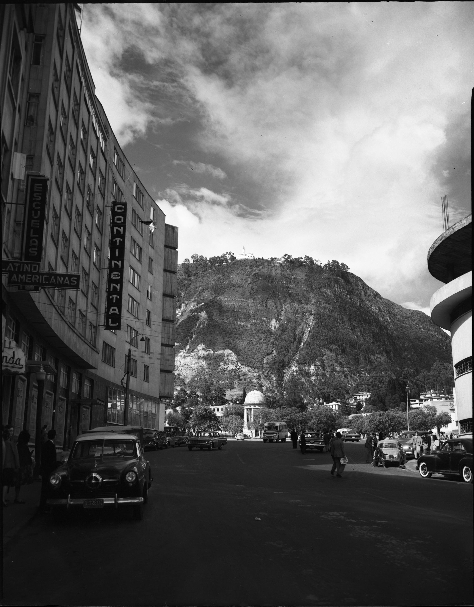 Hotel Continental, 1961