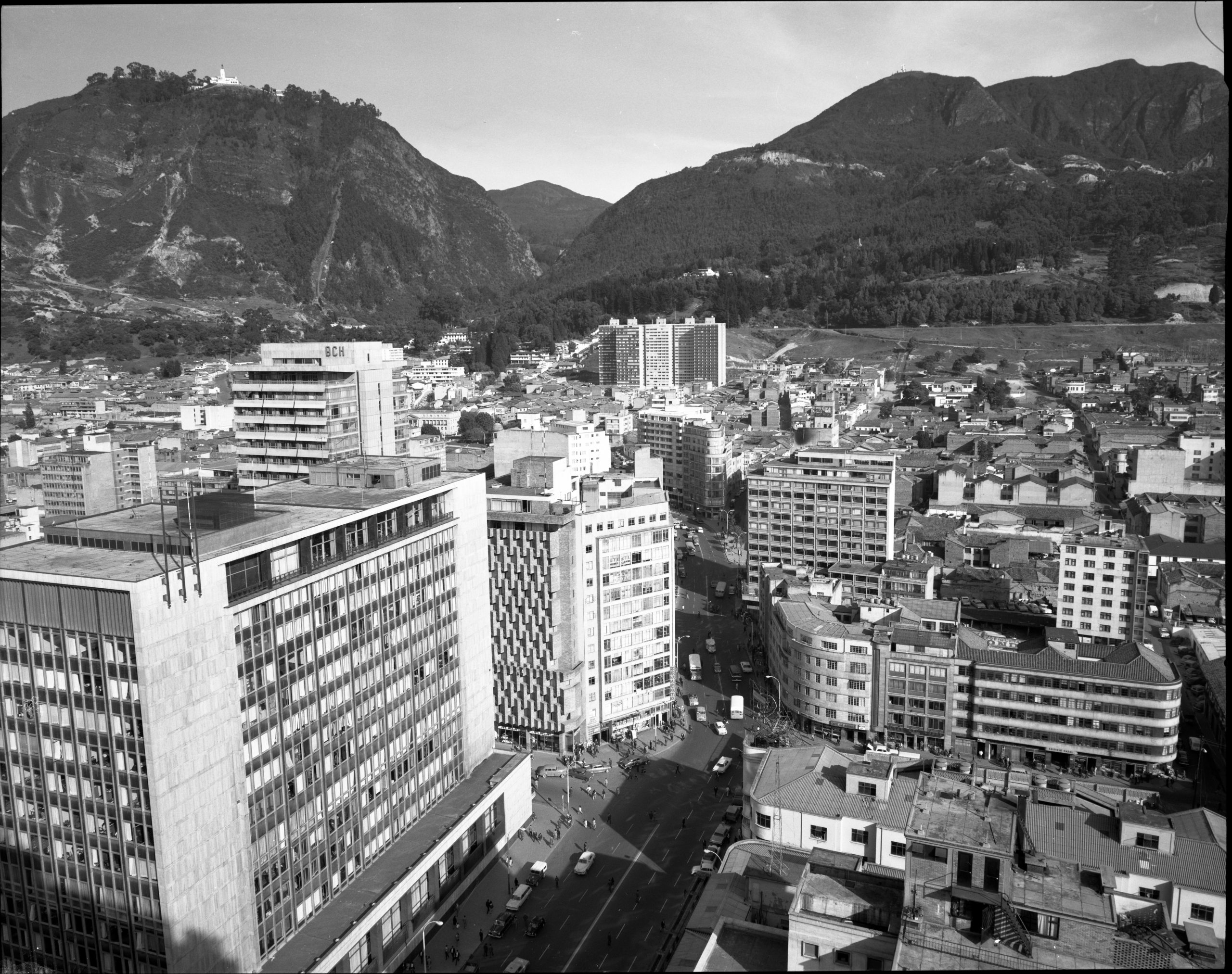 Avenida Jiménez vista aérea, 1971
